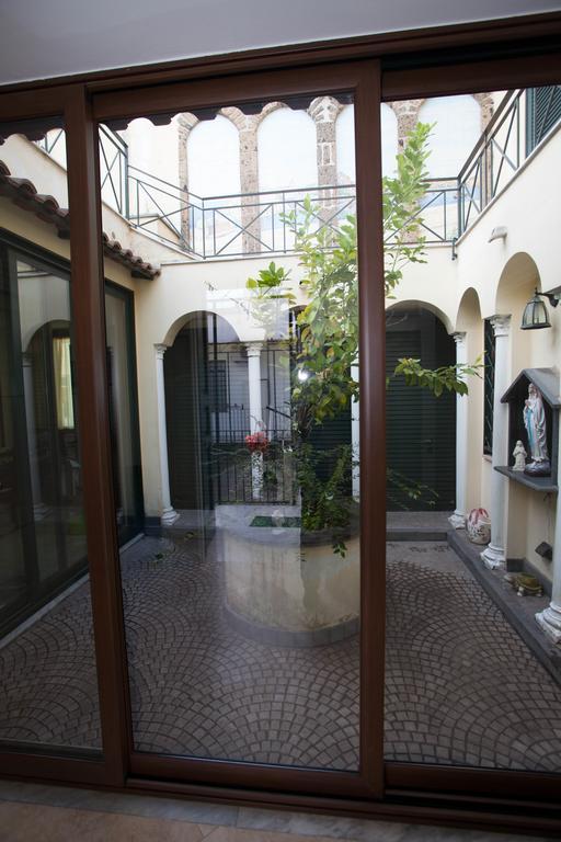 B&B Nel Regno Di Napoli Exterior photo